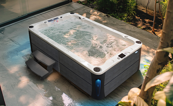 Deck Series Eugene hot tubs for sale